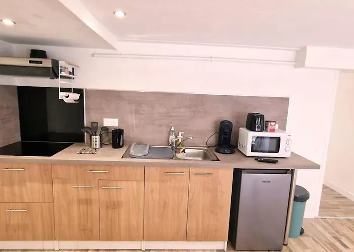 Дом отдыха Maison - 2 - Parking Gratuit *